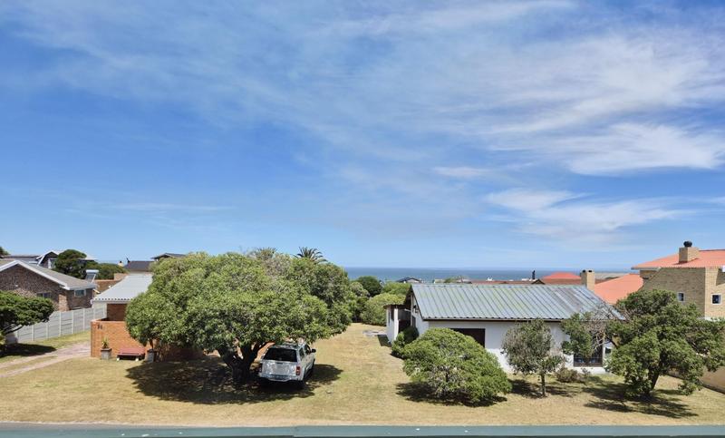 5 Bedroom Property for Sale in Franskraal Western Cape